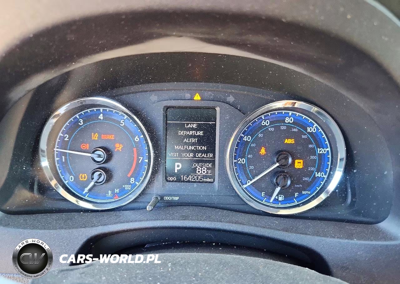 2019 Toyota Corolla Le VIN:2T1BURHE9KC186194 - 9