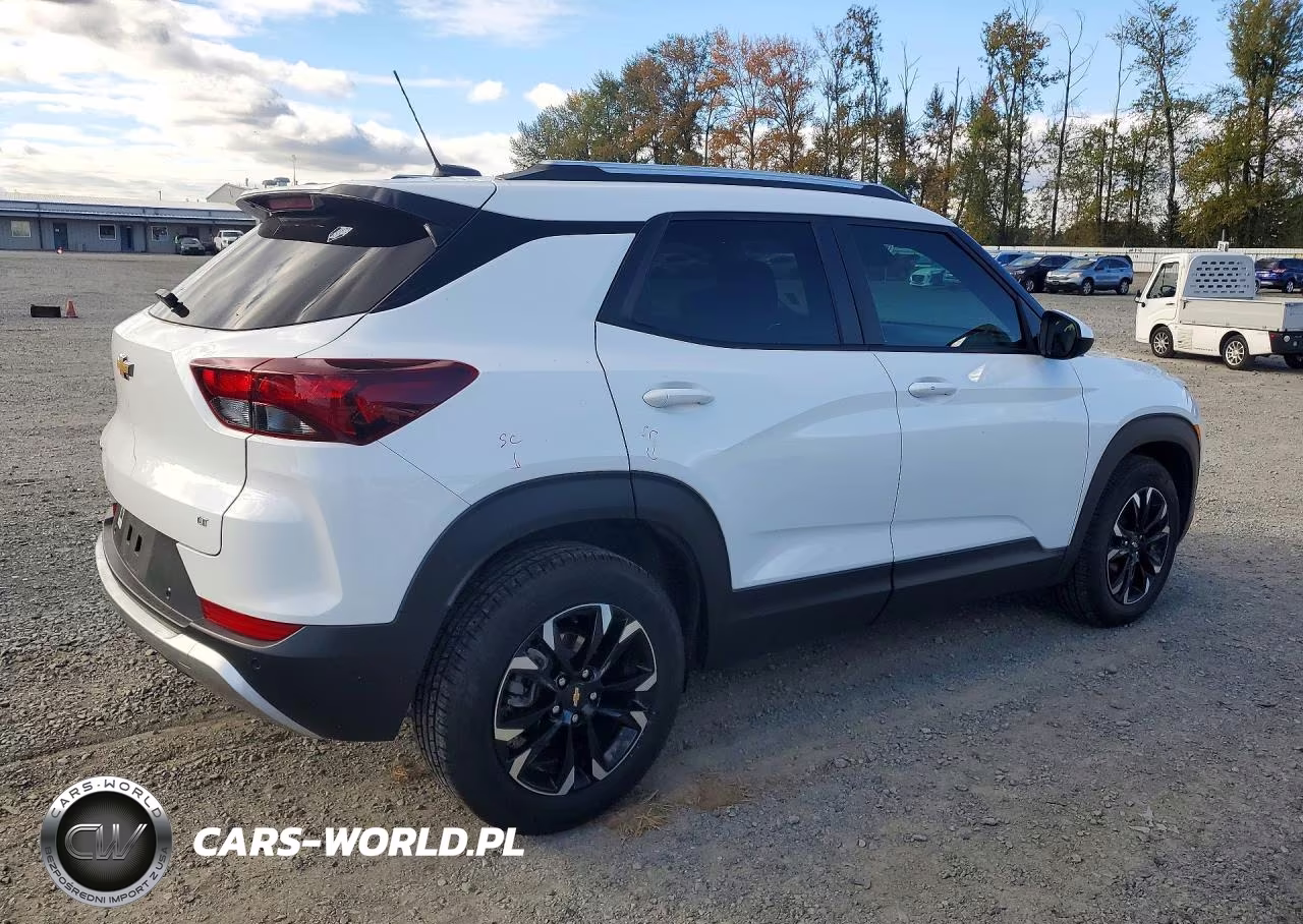 2022 Chevrolet Trailblazer Lt VIN:KL79MPSL0NB083742 - 3