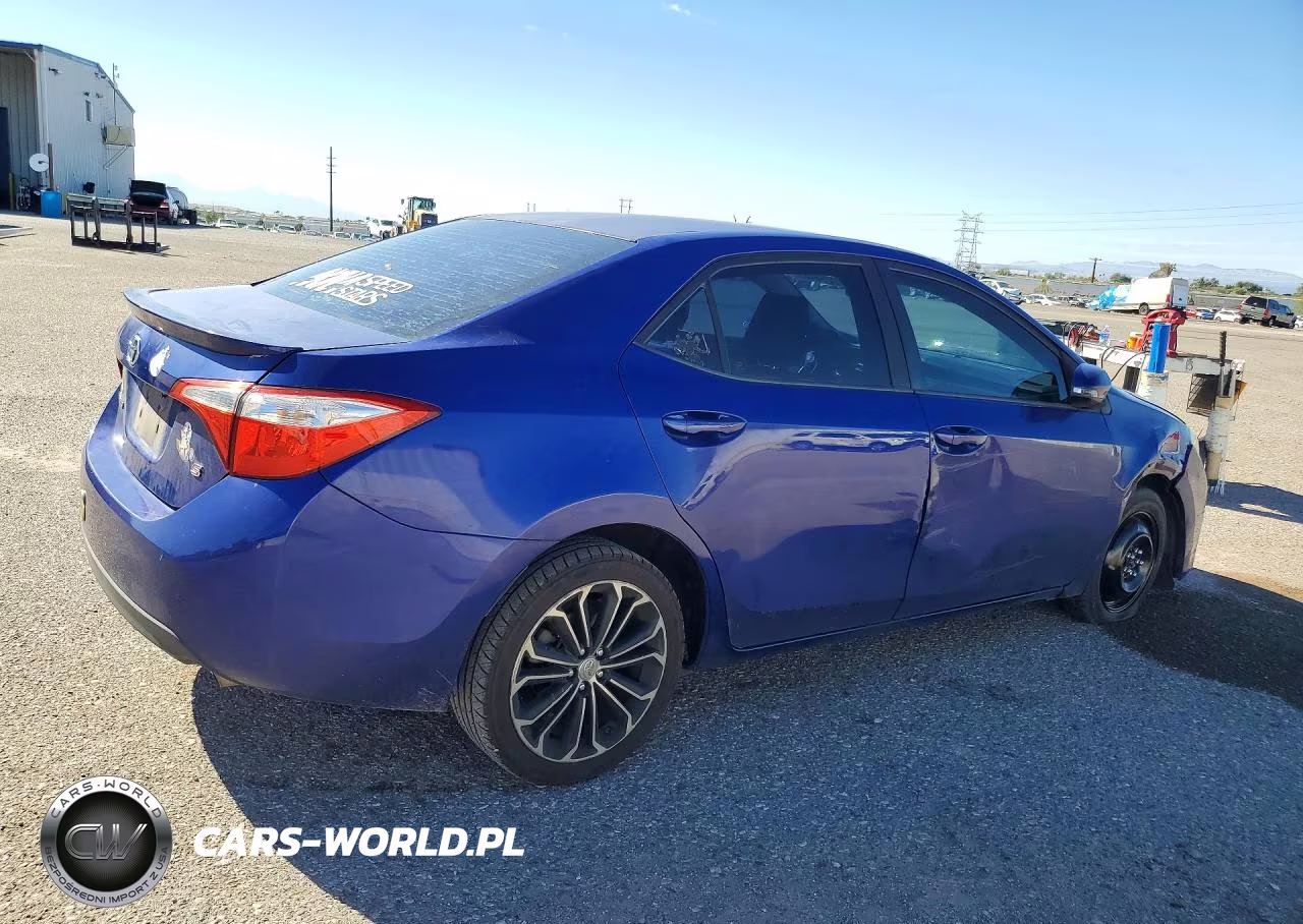 2015 Toyota Corolla S Plus VIN:5YFBURHE5FP361661 - 3
