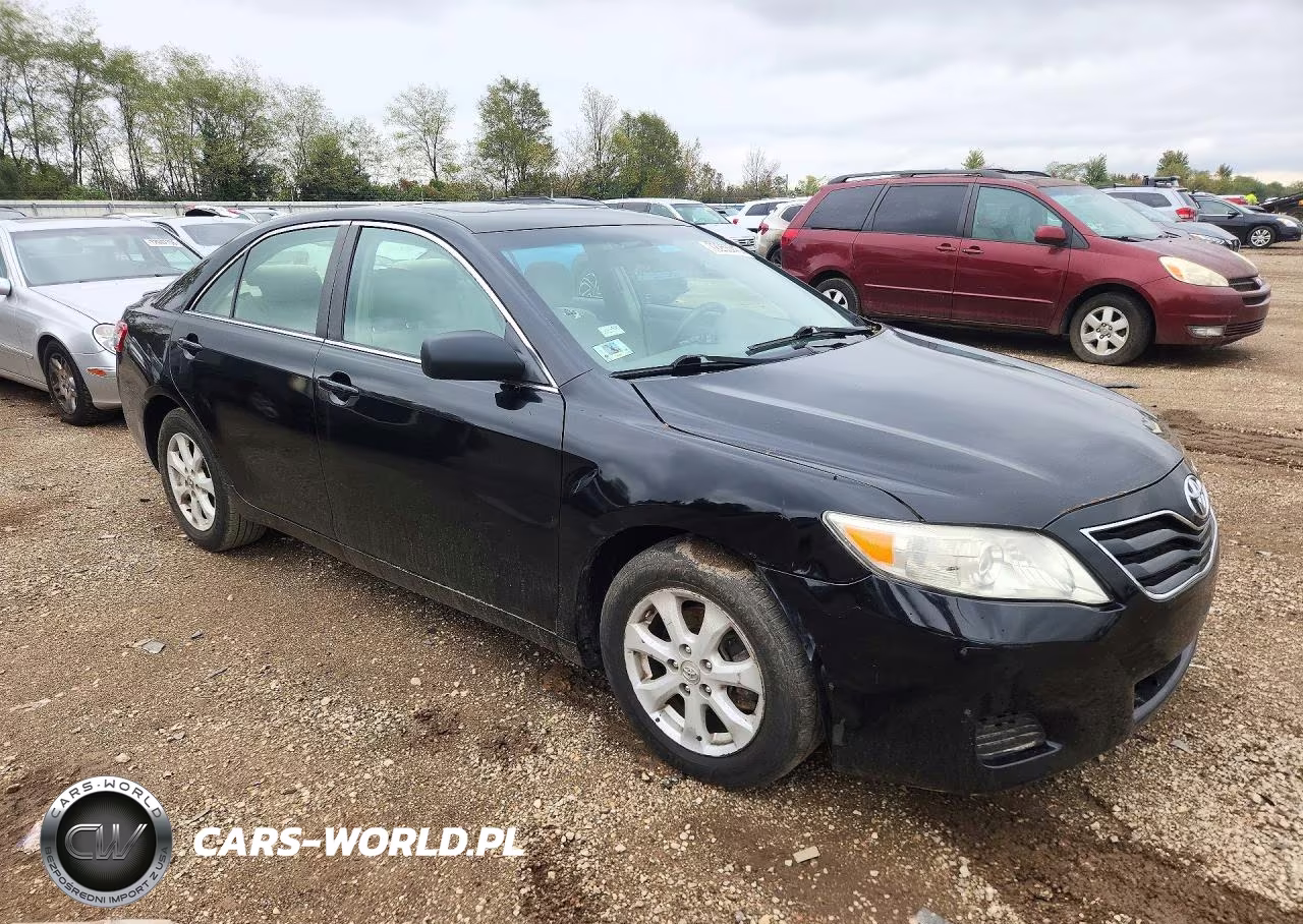 2010 Toyota Camry Le VIN:4T4BF3EK6AR045359 - 4