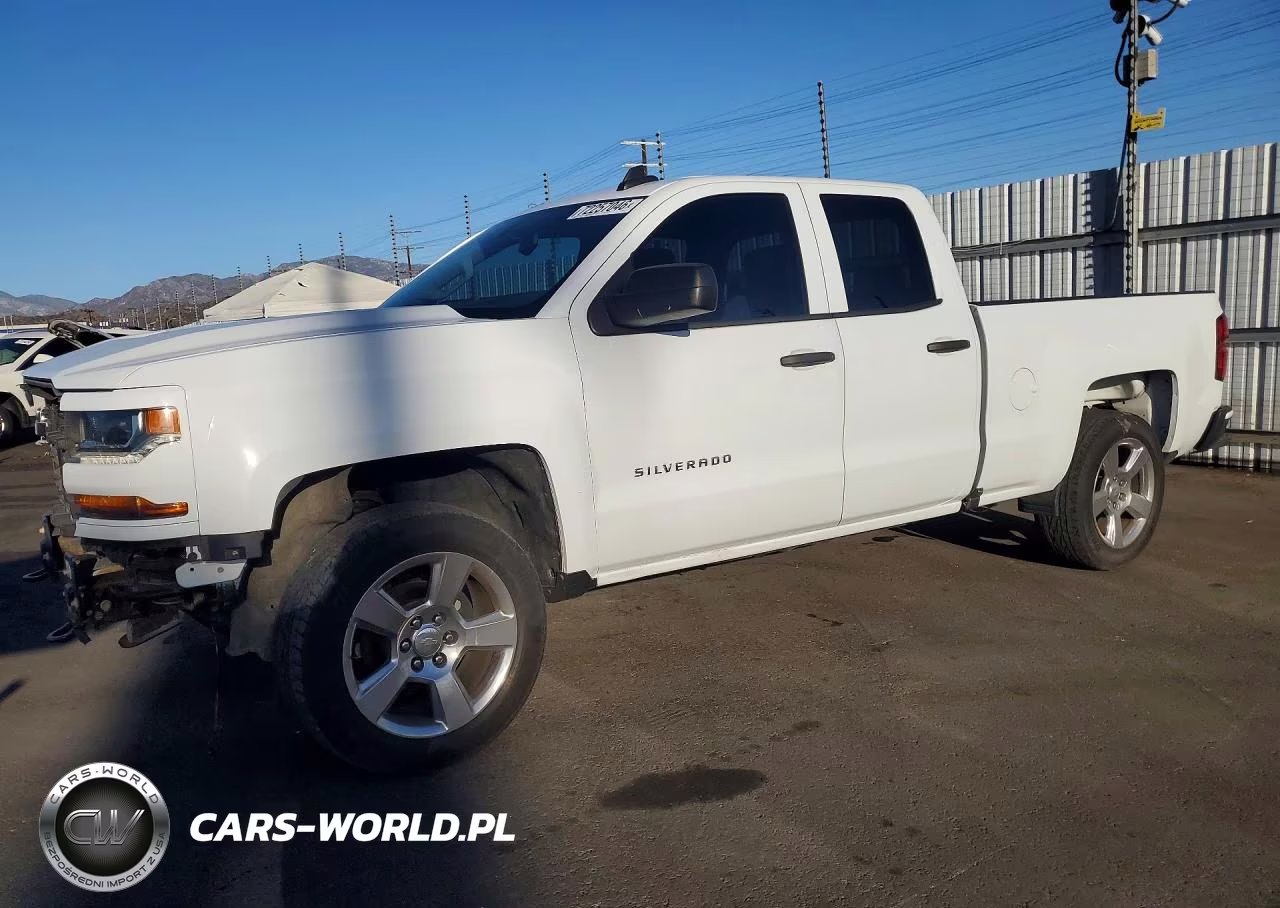 2017 Chevrolet Silverado K1500 VIN:1GCVKNEC7HZ237902 - 1