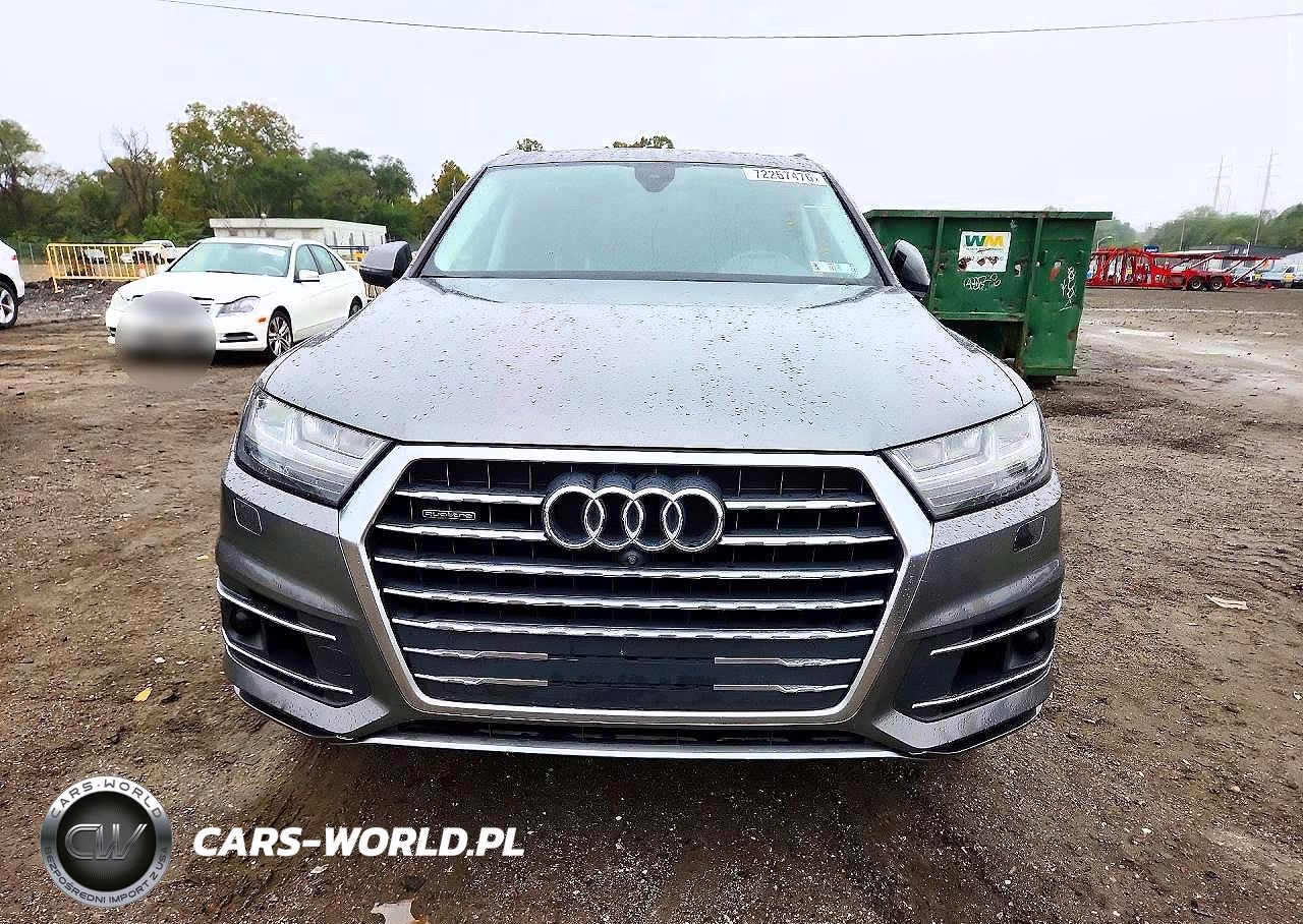 2017 Audi Q7 Premium Plus VIN:WA1LAAF76HD022488 - 5