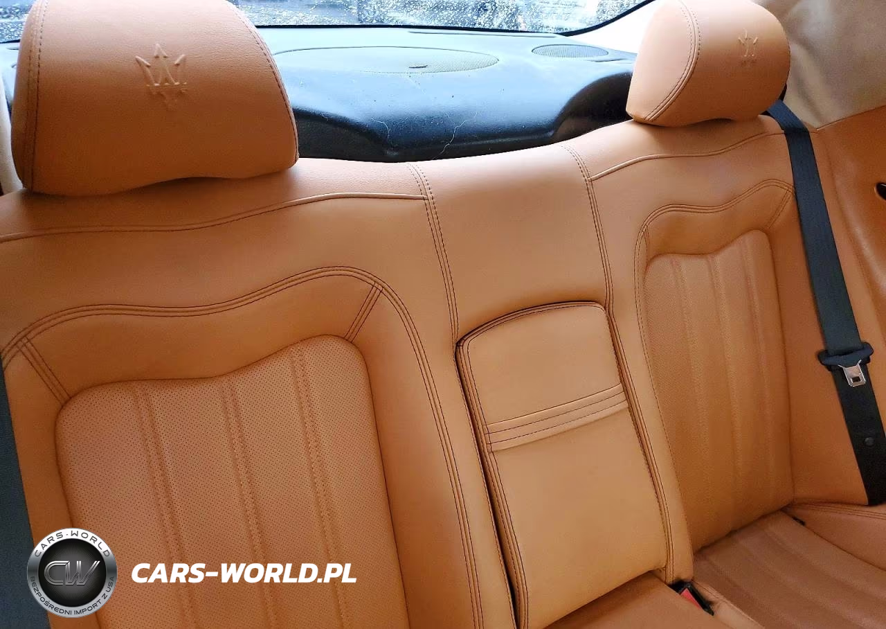 2010 Maserati Granturismo VIN:ZAM45GLA8A0051078 - 10