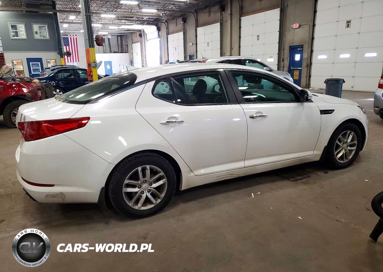 2012 Kia Optima Lx VIN:KNAGM4A7XC5290421 - 3