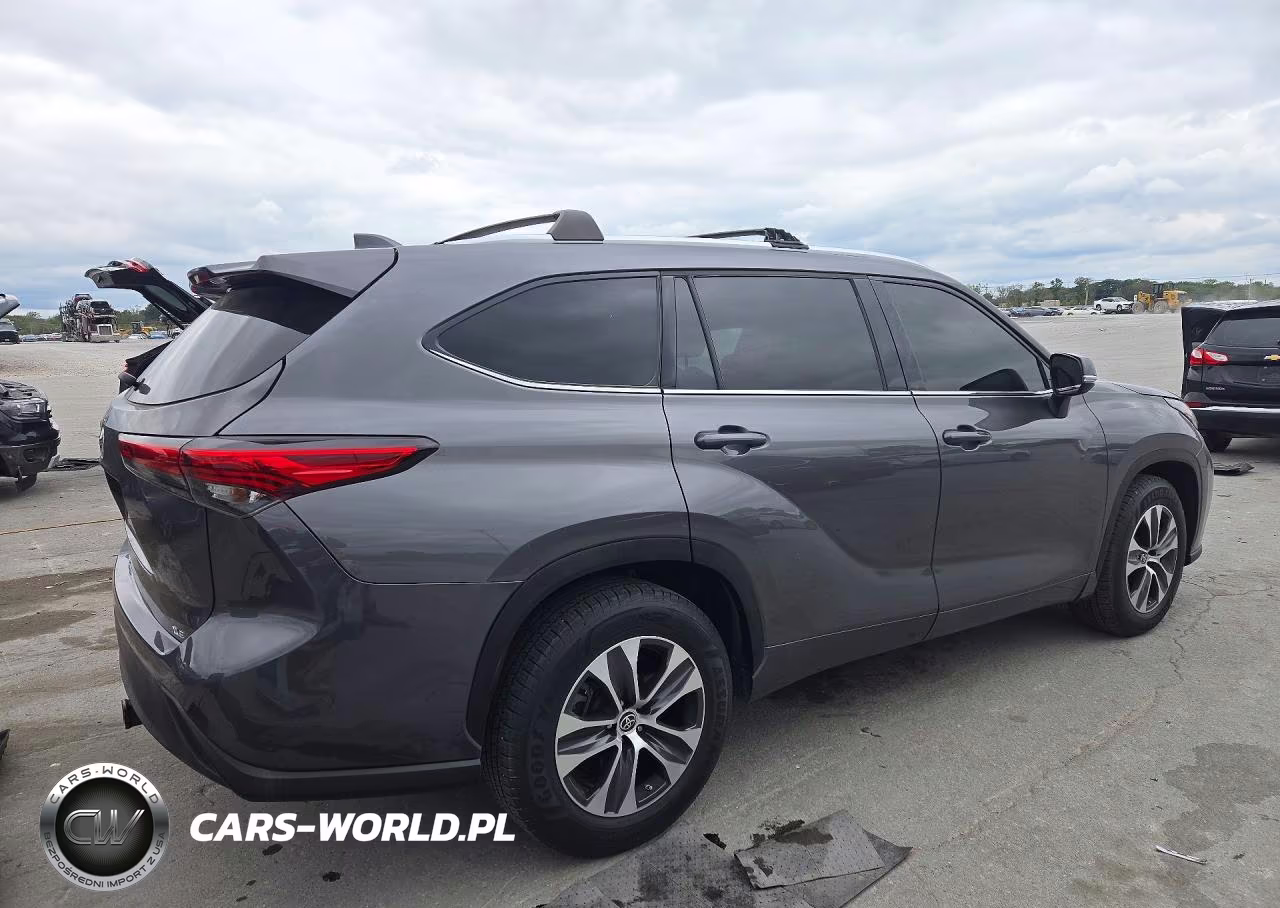 2020 Toyota Highlander Xle VIN:5TDGZRAH1LS009997 - 3