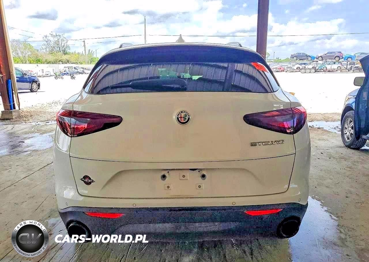 2022 Alfa Romeo Stelvio VIN:ZASPAJAN5N7D28208 - 6