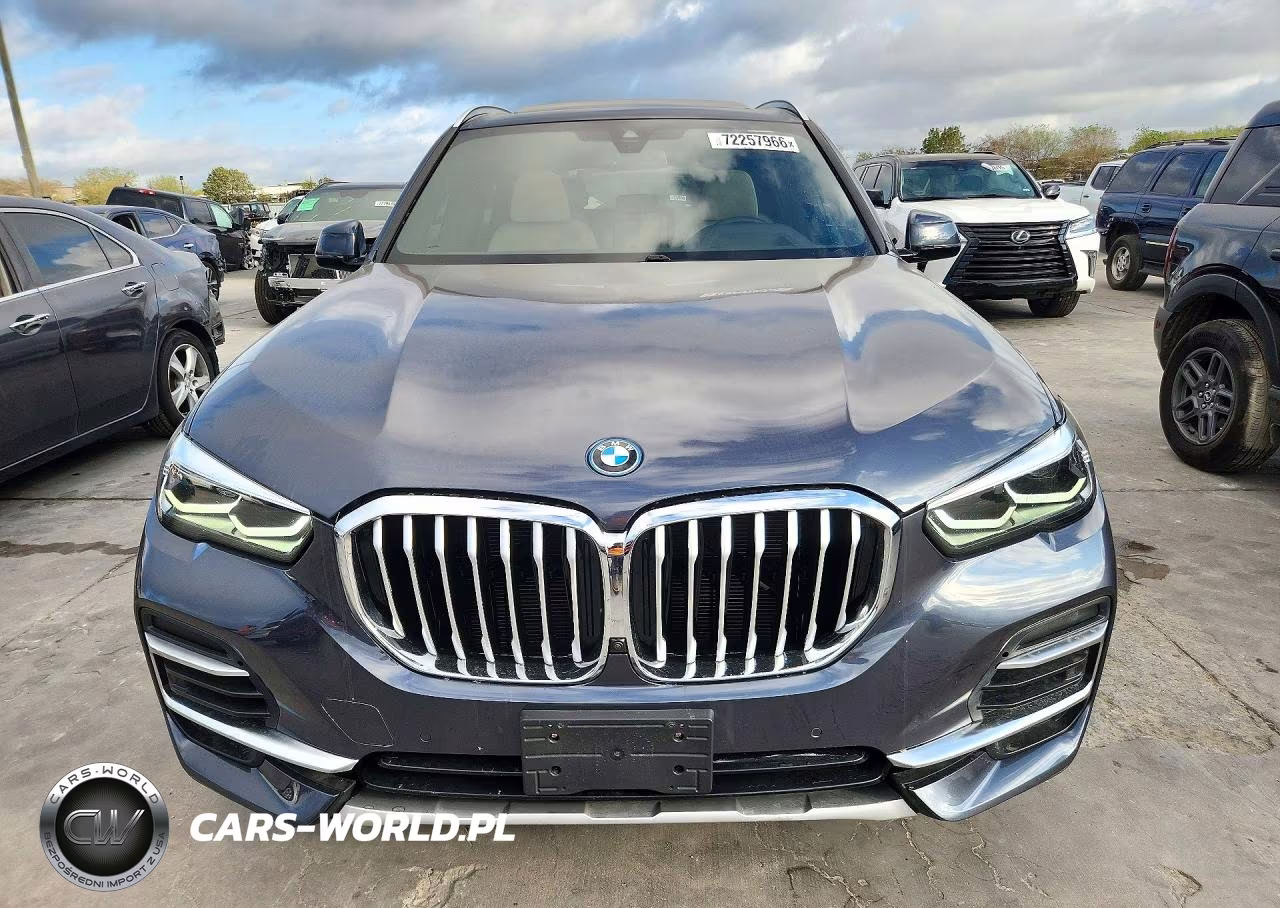 2022 BMW X5 xDrive45E VIN:5UXTA6C04N9K88762 - 5