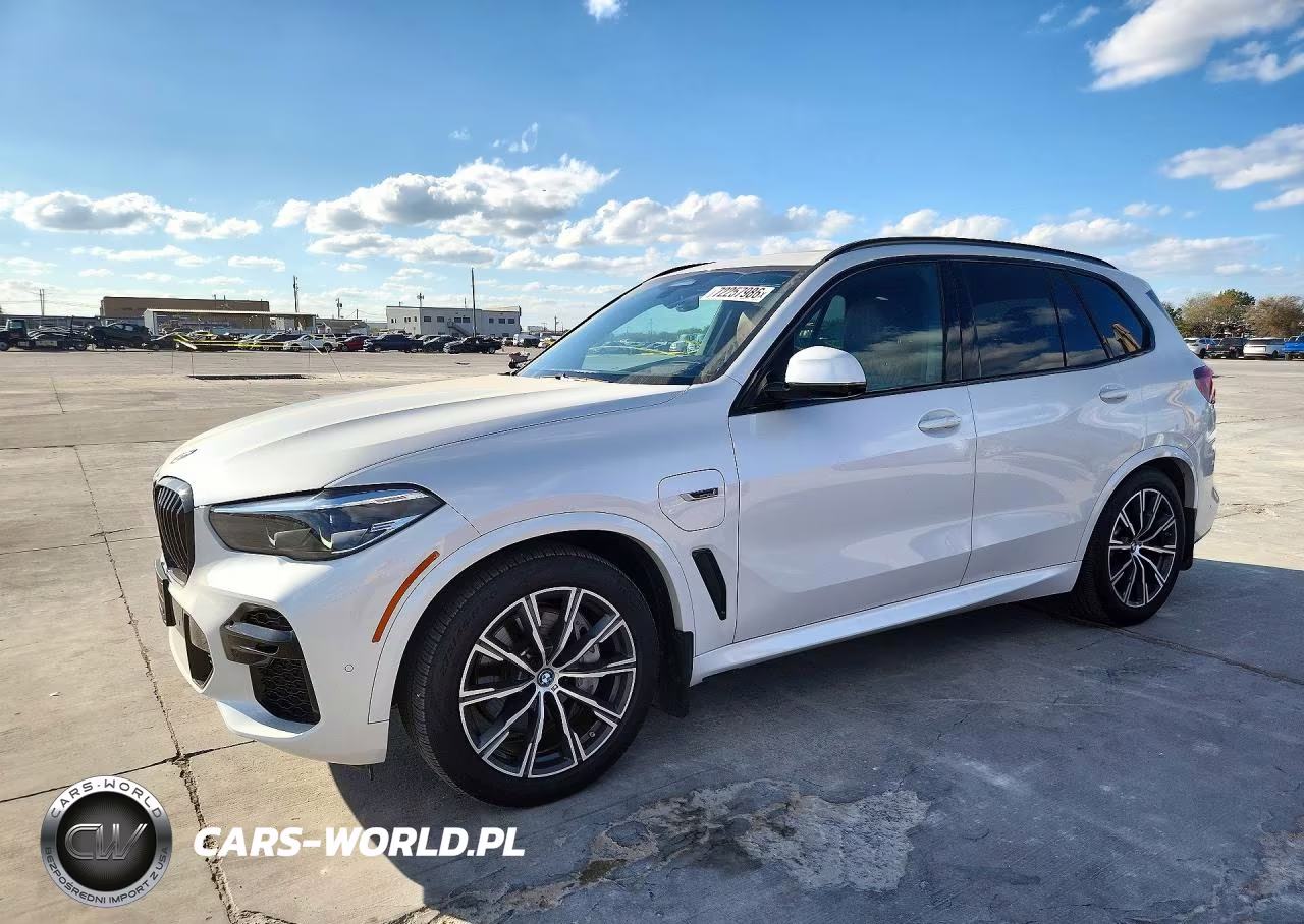 2022 BMW X5 xDrive45E VIN:5UXTA6C0XN9M84589 - 1