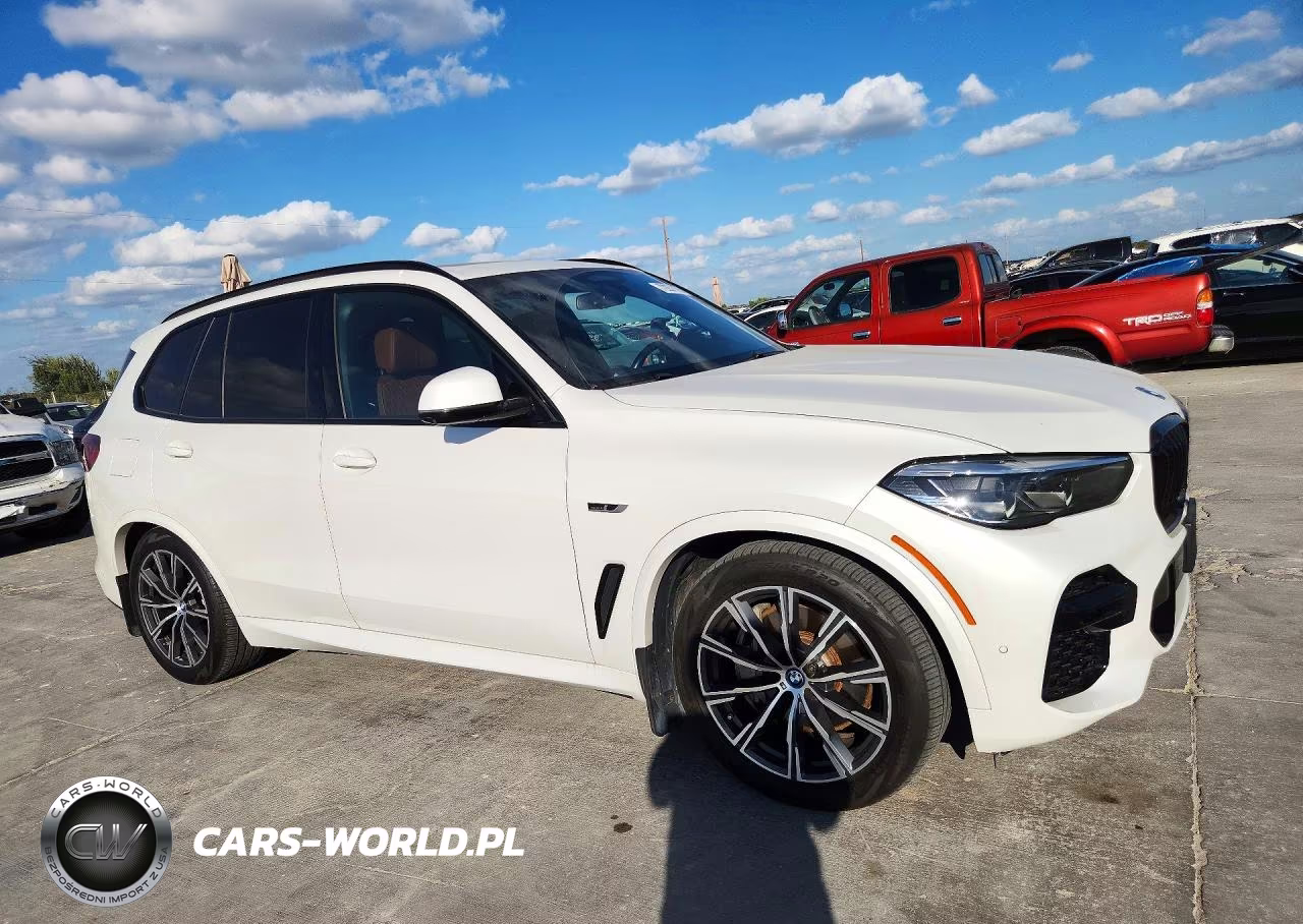 2022 BMW X5 xDrive45E VIN:5UXTA6C0XN9M84589 - 4