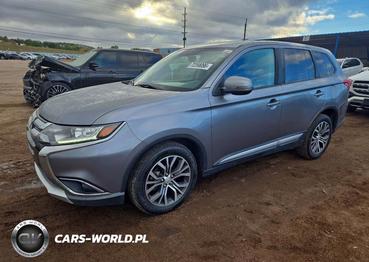 2018 Mitsubishi Outlander Se VIN:JA4AZ3A39JZ017049 - 1