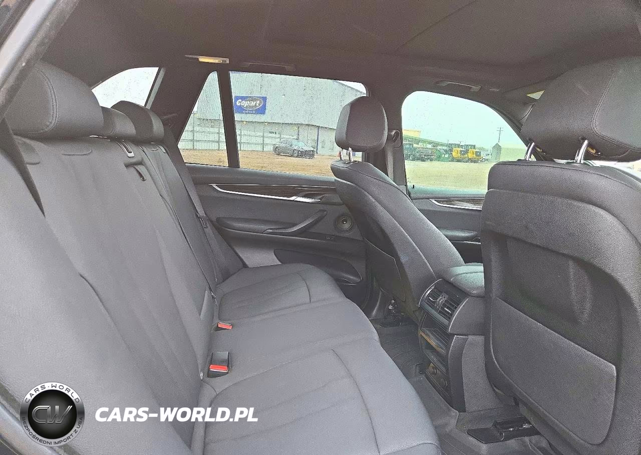 2018 BMW X5 Xdr40E VIN:5UXKT0C56J0V98604 - 11