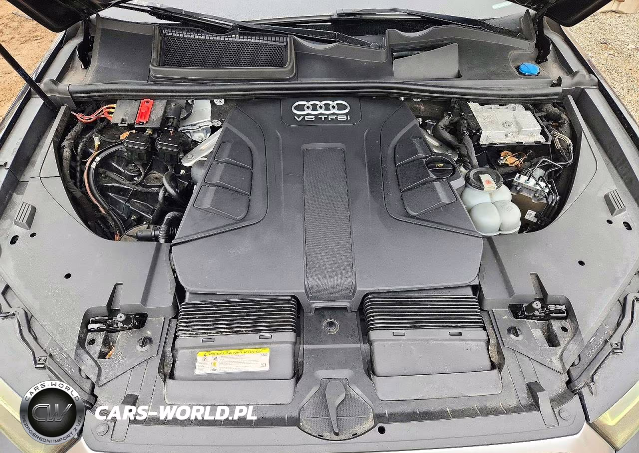 2018 Audi Q7 Prestige VIN:WA1VAAF76JD044876 - 11