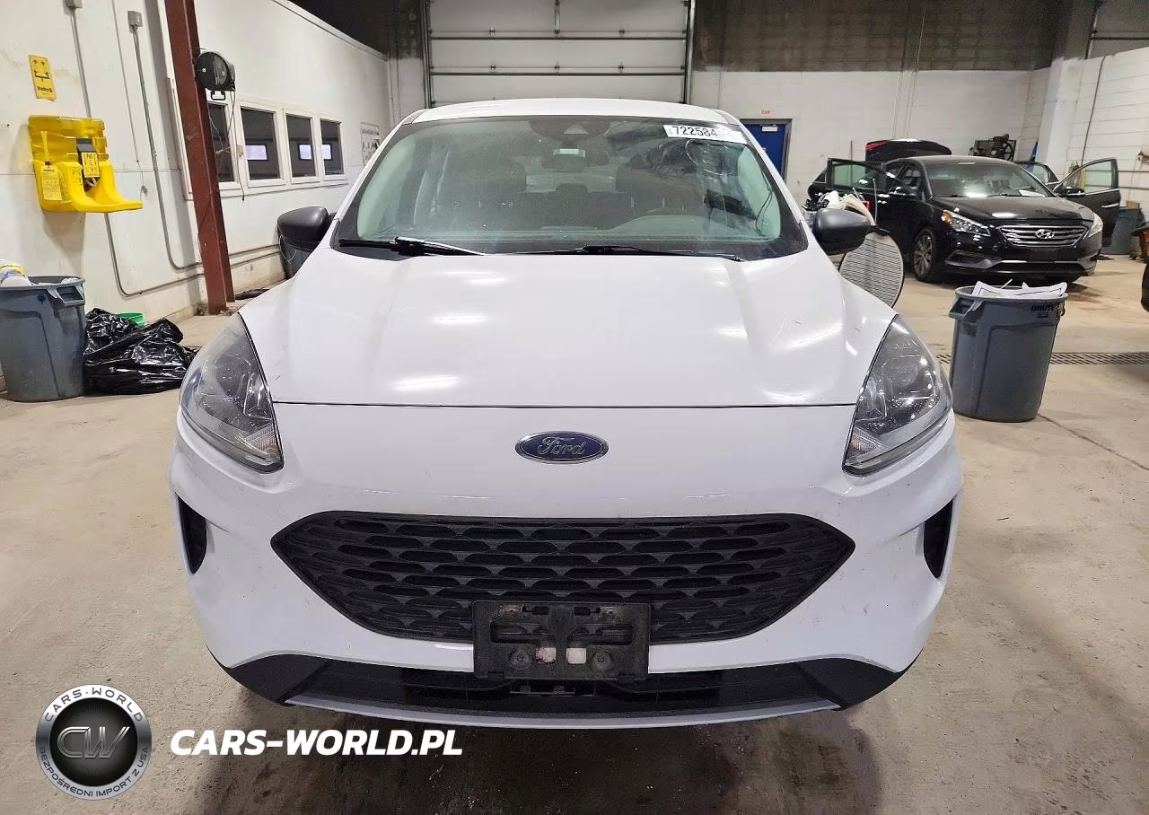 2022 Ford Escape S VIN:1FMCU9F68NUB53898 - 5