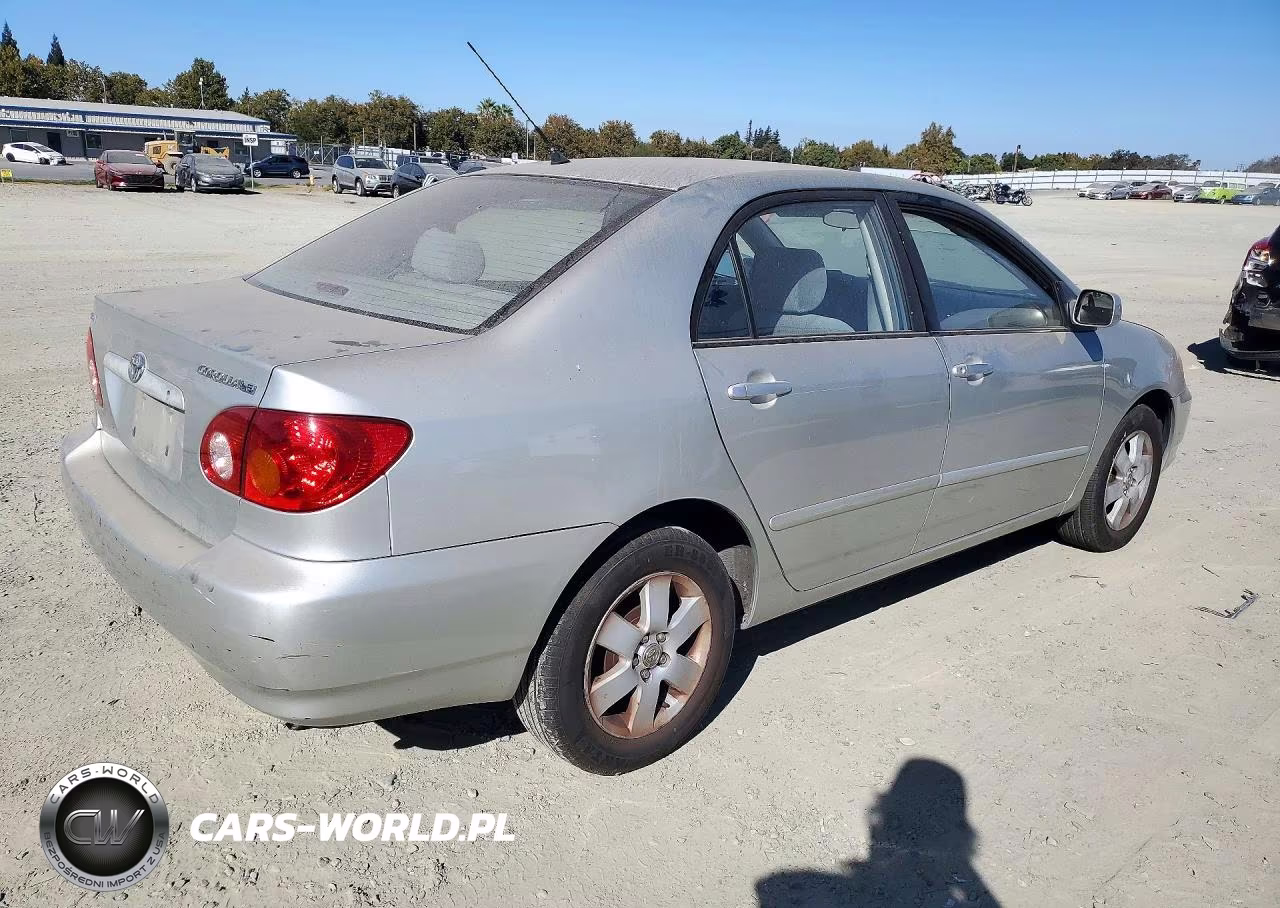 2004 Toyota Corolla Le VIN:JTDBR38E042031467 - 3