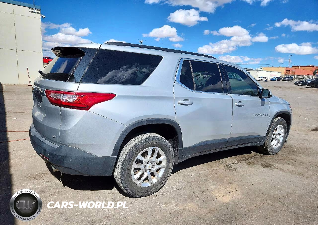 2019 Chevrolet Traverse 1Lt VIN:1GNERGKW8KJ122910 - 3