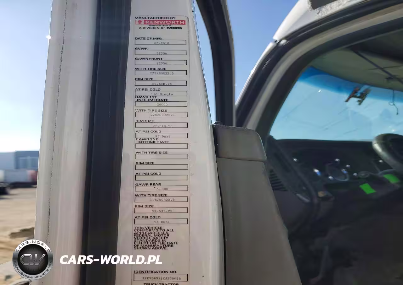 2019 Kenworth T680 Semi Truck VIN:1XKYD49X1KJ230016 - 10