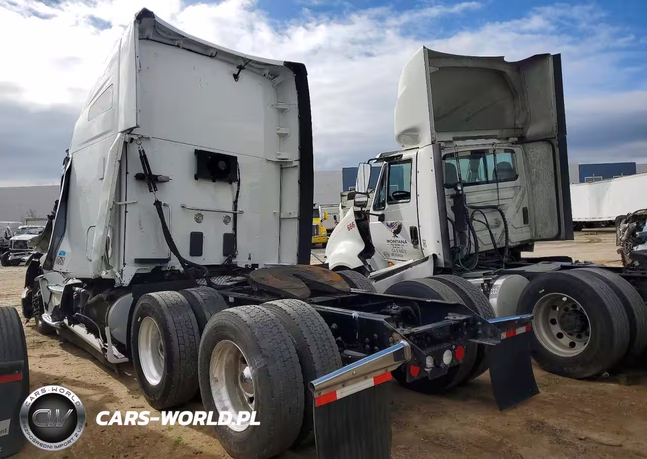 2019 Kenworth T680 Semi Truck VIN:1XKYD49X1KJ230016 - 3