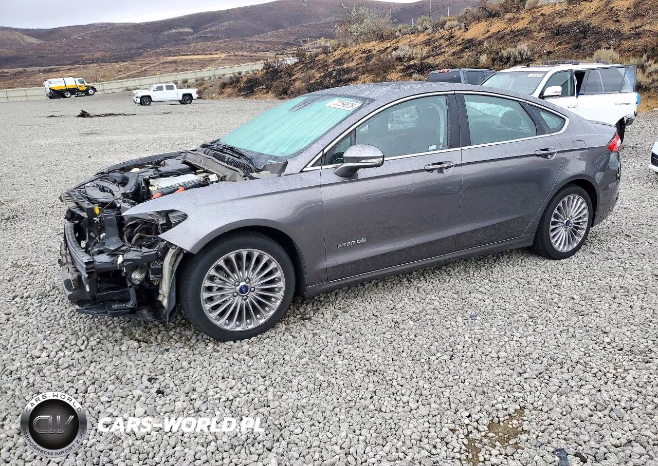 2013 Ford Fusion Titanium Hev