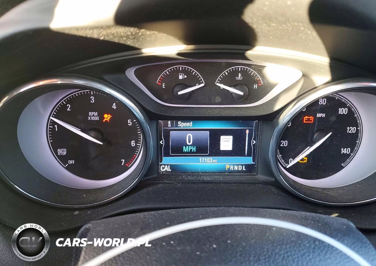2019 Buick Envision Essence VIN:LRBFX2SA6KD110228 - 9