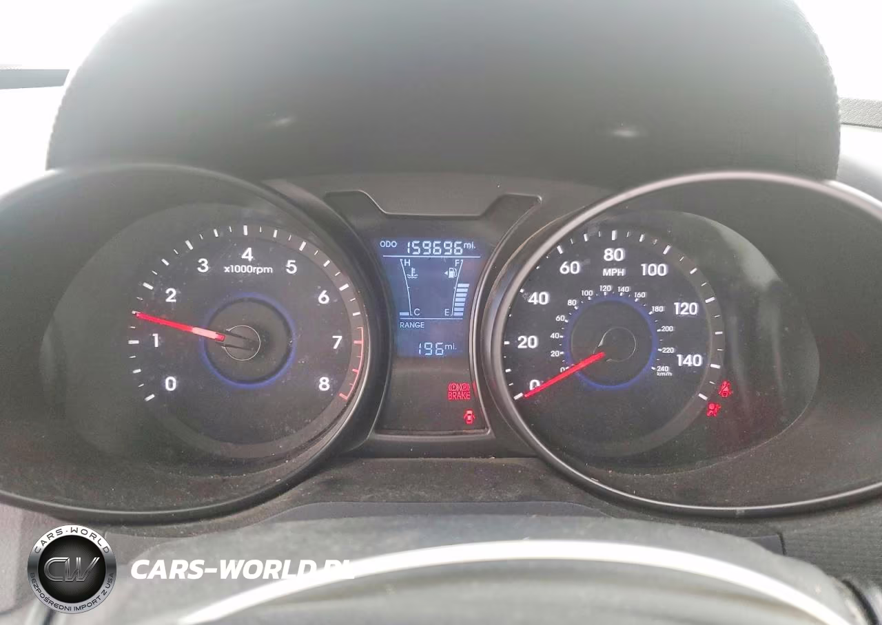 2015 Hyundai Veloster Turbo VIN:KMHTC6AE0FU218812 - 9