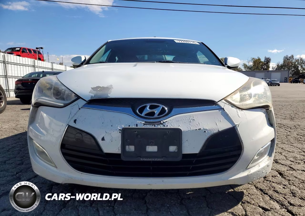 2014 Hyundai Veloster Base VIN:KMHTC6AD3EU194639 - 5