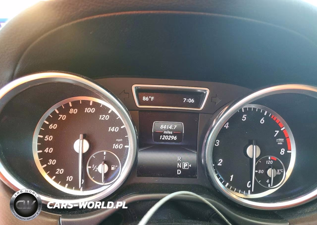 2014 Mercedes-Benz Ml 550 4Matic VIN:4JGDA7DB1EA359129 - 9