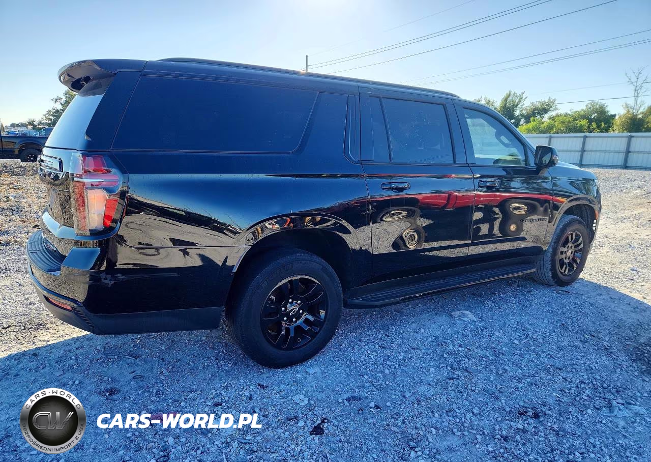 2023 Chevrolet Suburban C1500 Rst VIN:1GNSCEKT9PR275349 - 3