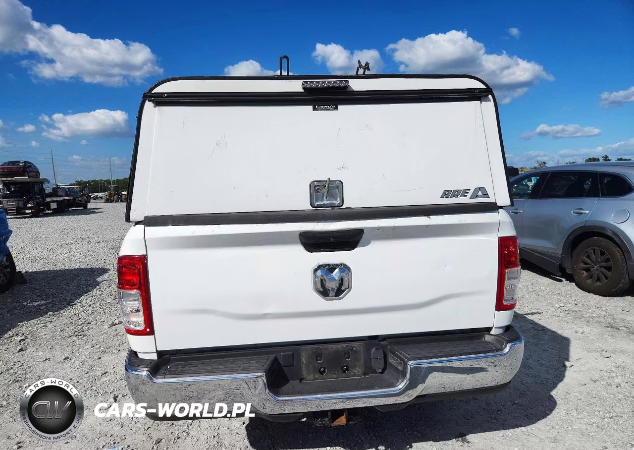 2023 Ram 2500 Tradesman VIN:3C6UR4HJ9PG528726 - 6