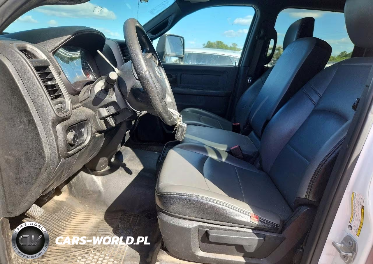 2023 Ram 2500 Tradesman VIN:3C6UR4HJ9PG528726 - 7