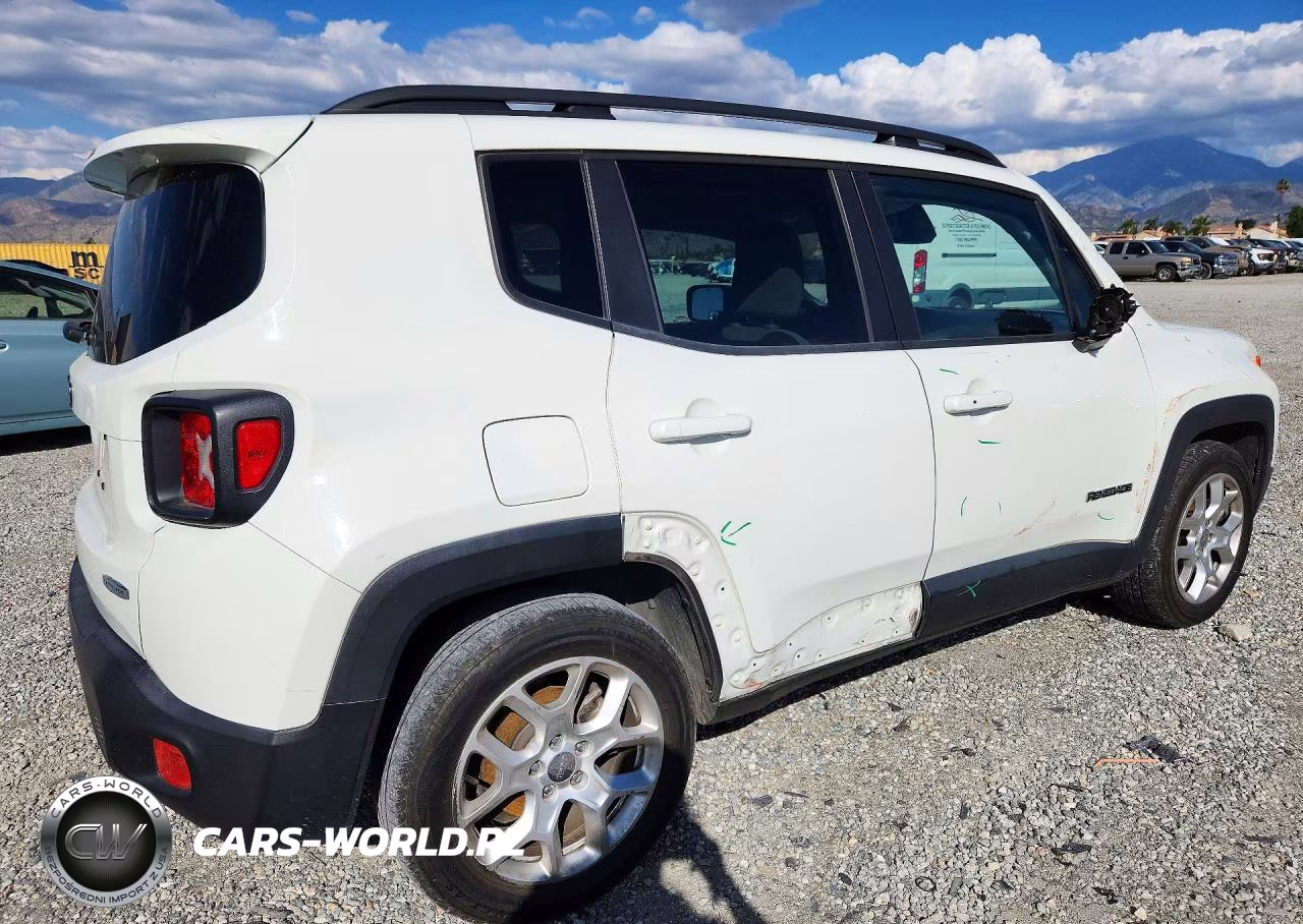 2017 Jeep Renegade Latitude VIN:ZACCJABB0HPE41230 - 3