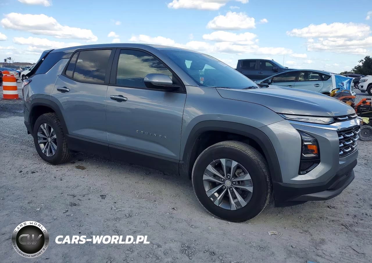 2026 Chevrolet Equinox Lt VIN:3GNAXHEG8TL224636 - 4