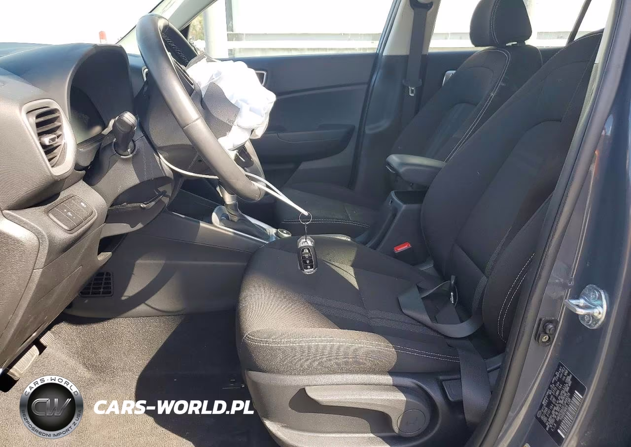 2026 Hyundai Venue Sel VIN:KMHRC8A3XTU446378 - 7