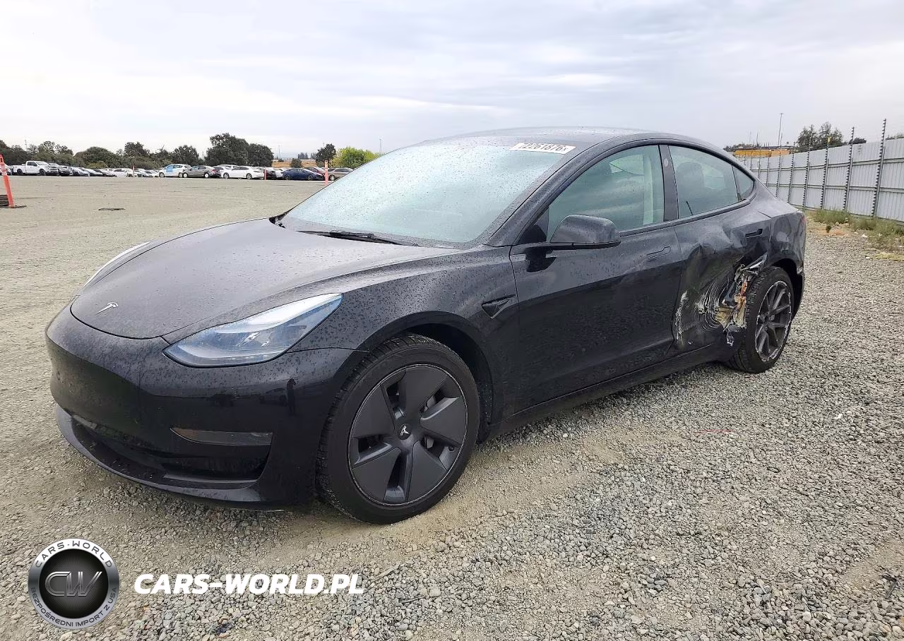 2023 Tesla Model 3 VIN:5YJ3E1EA0PF421072 - 1