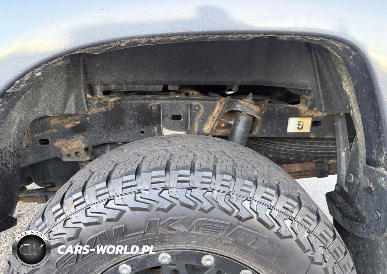 2015 Toyota Tacoma V6 VIN:3TMLU4EN3FM199466 - 11