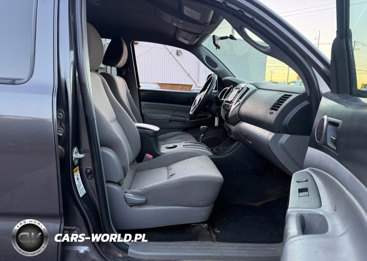 2015 Toyota Tacoma V6 VIN:3TMLU4EN3FM199466 - 5