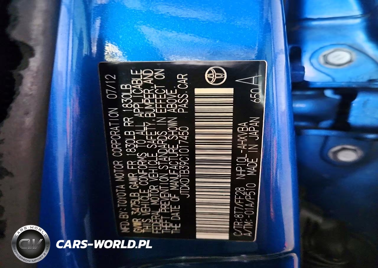 2012 Toyota Prius C VIN:JTDKDTB39C1017450 - 12