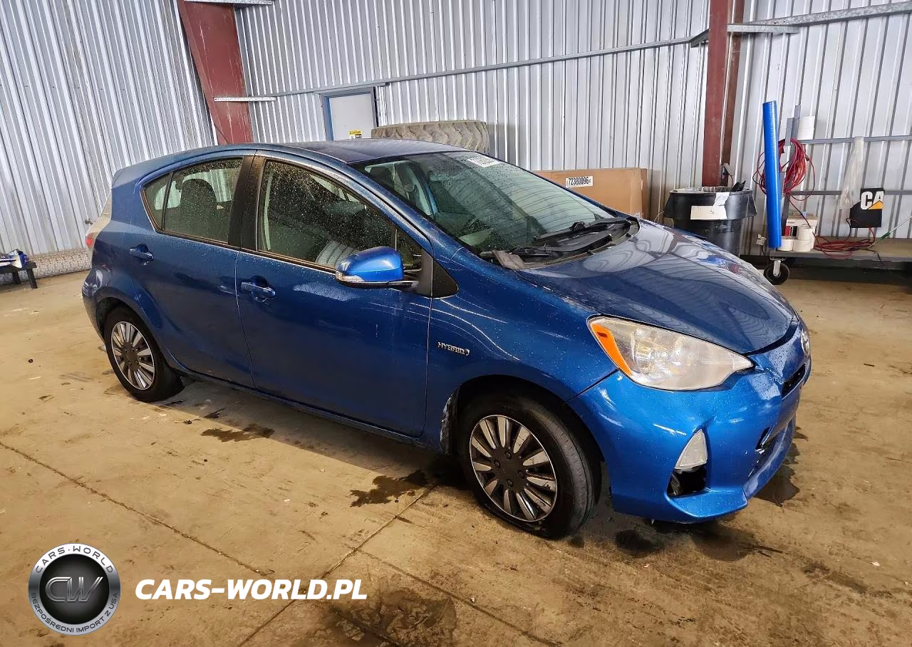 2012 Toyota Prius C VIN:JTDKDTB39C1017450 - 4