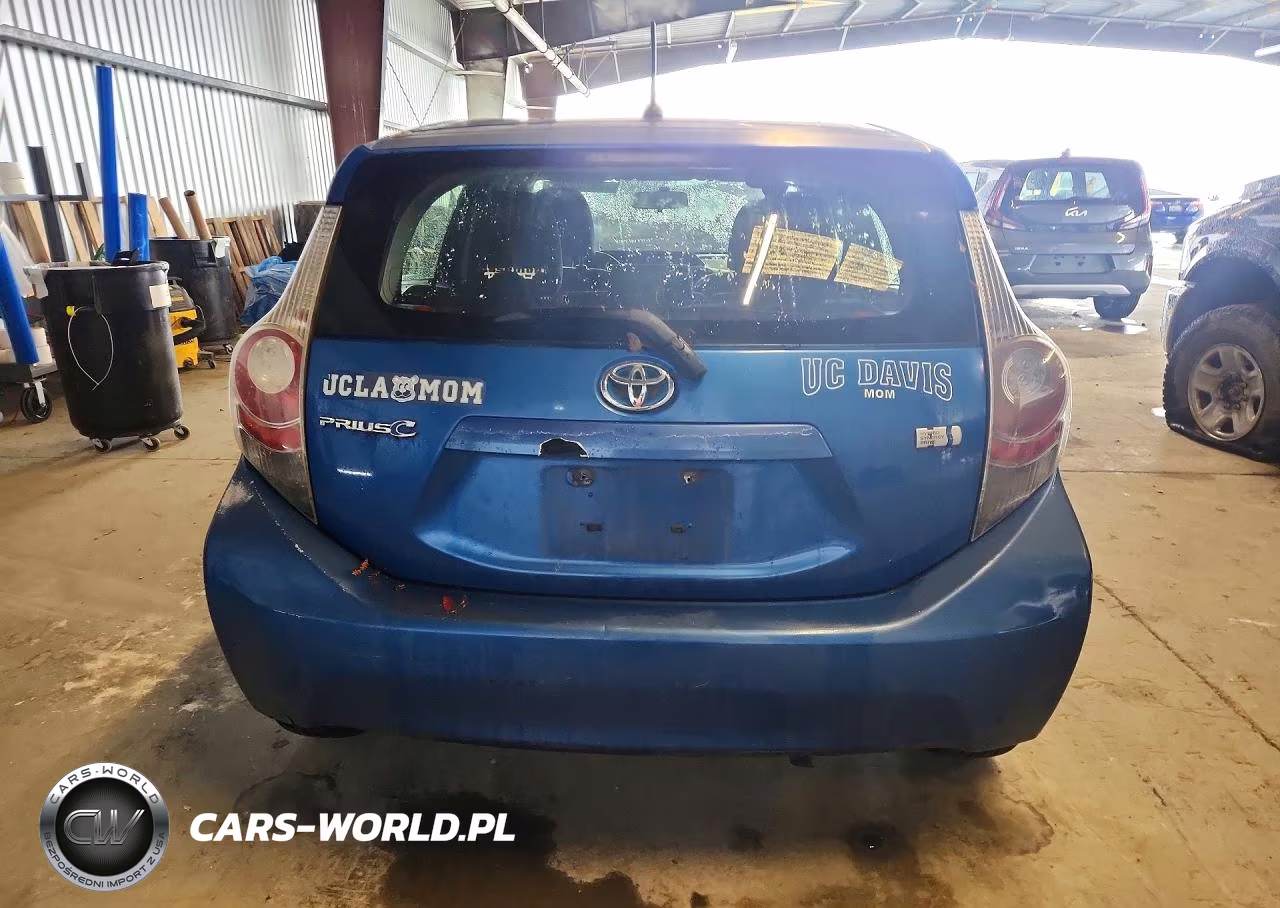 2012 Toyota Prius C VIN:JTDKDTB39C1017450 - 6