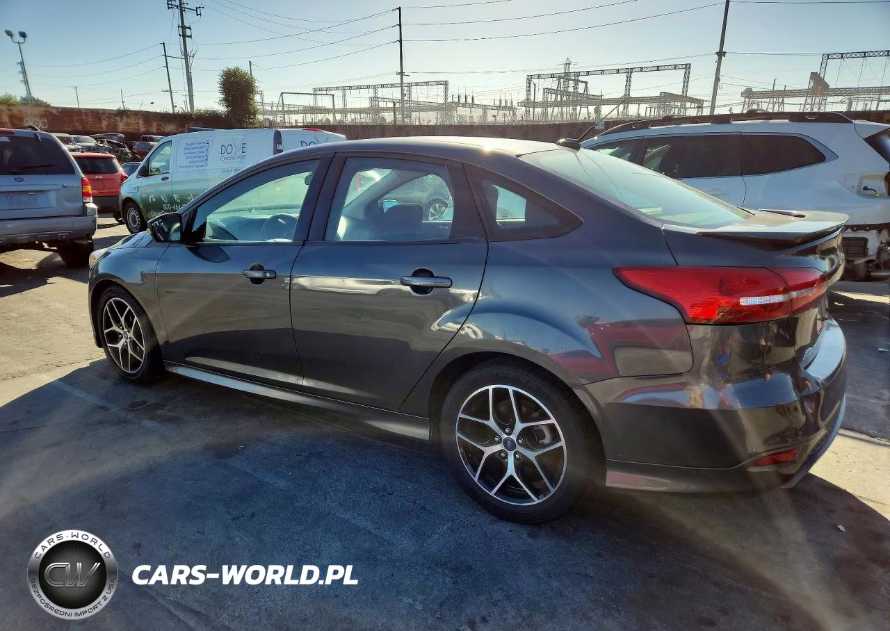 2016 Ford Focus Se VIN:1FADP3F25GL357731 - 2