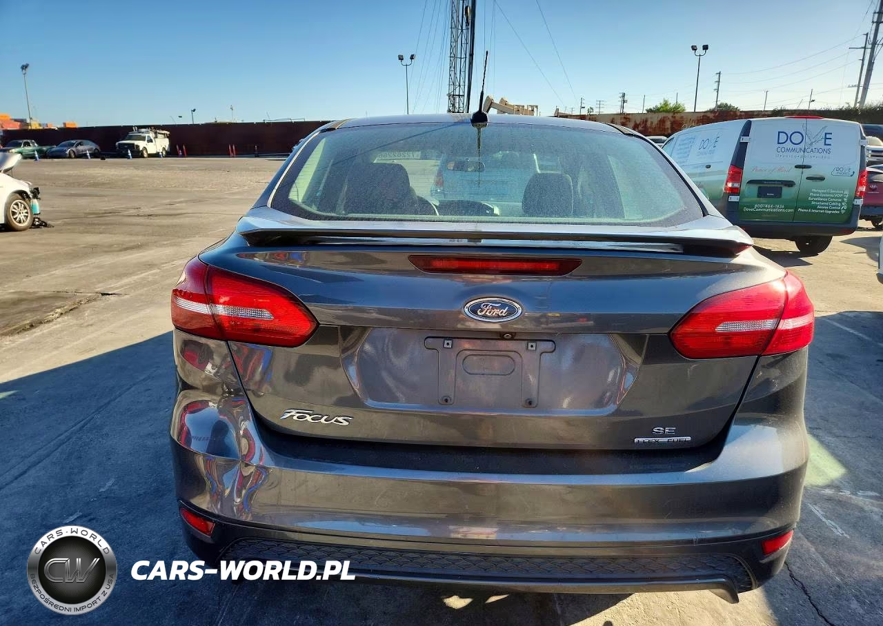 2016 Ford Focus Se VIN:1FADP3F25GL357731 - 6