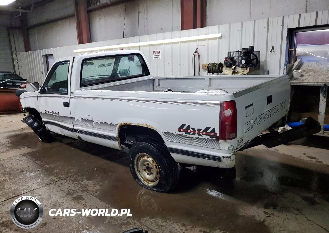 1988 Chevrolet Gmt-400 K2500 VIN:1GCFK24K5JZ172792 - 2