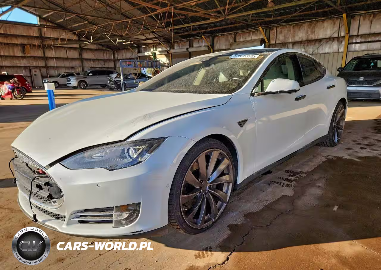 2015 Tesla Model S 85D