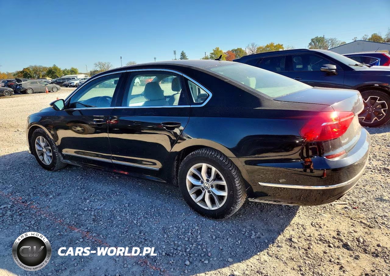 2016 Volkswagen Passat S VIN:1VWAT7A30GC028688 - 2
