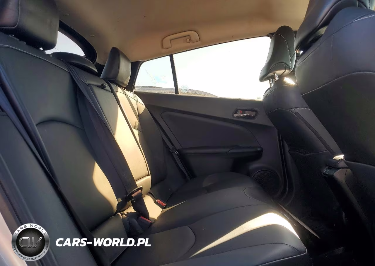 2022 Toyota Prius Prime Xle VIN:JTDKAMFP7N3209243 - 10