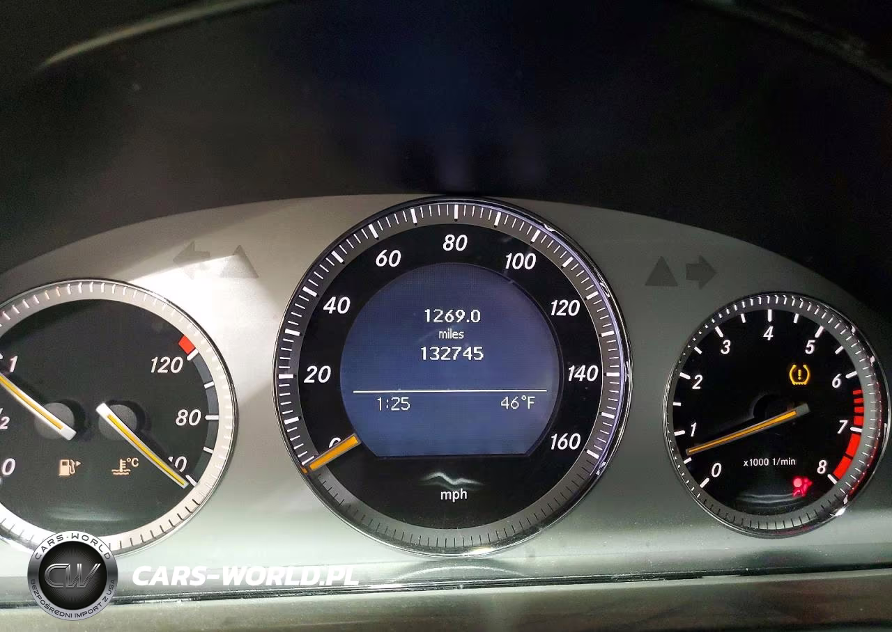2008 Mercedes-Benz C 300 VIN:WDDGF54X98R014705 - 9