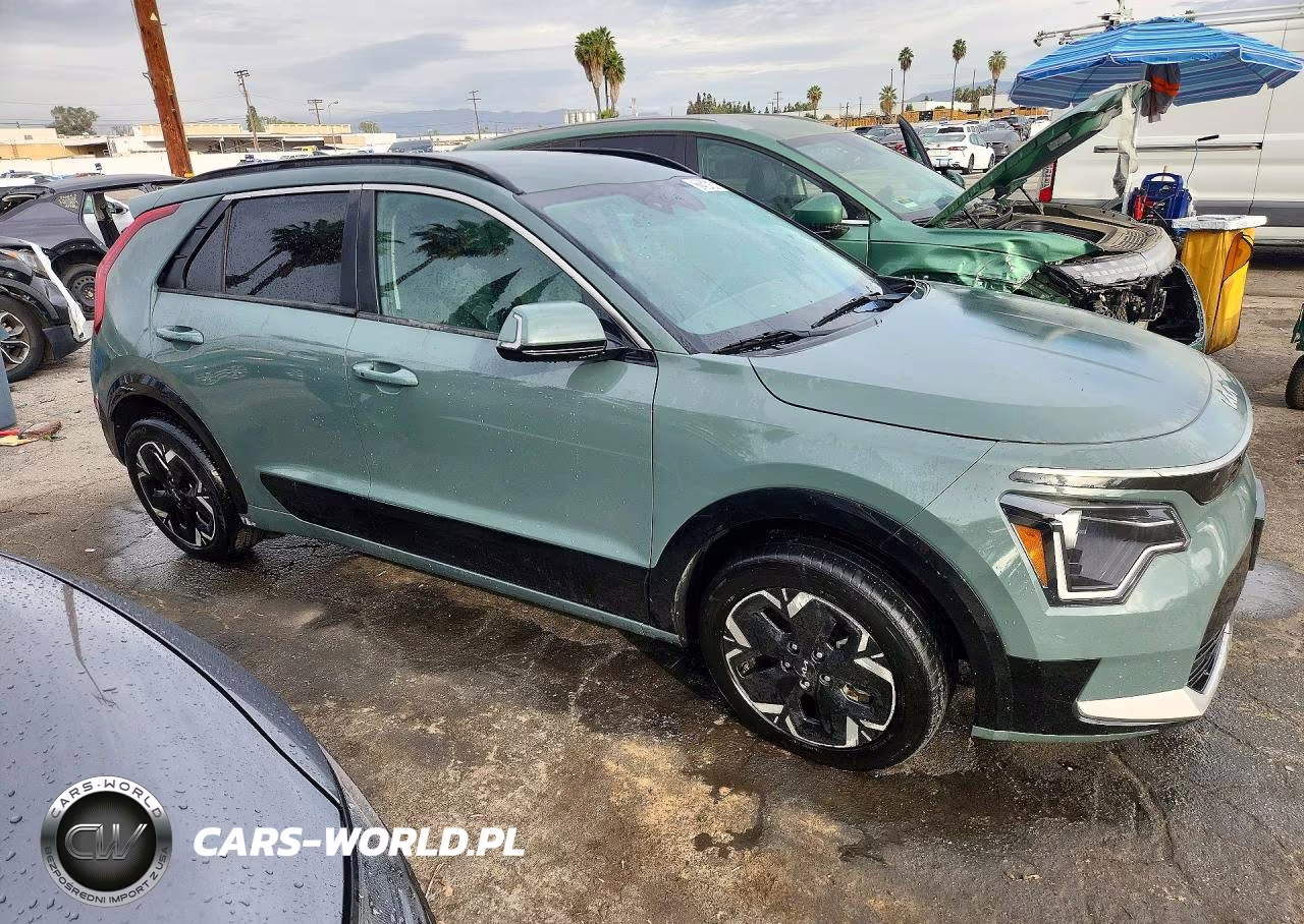2023 Kia Niro Wind VIN:KNDCR3L13P5027974 - 4