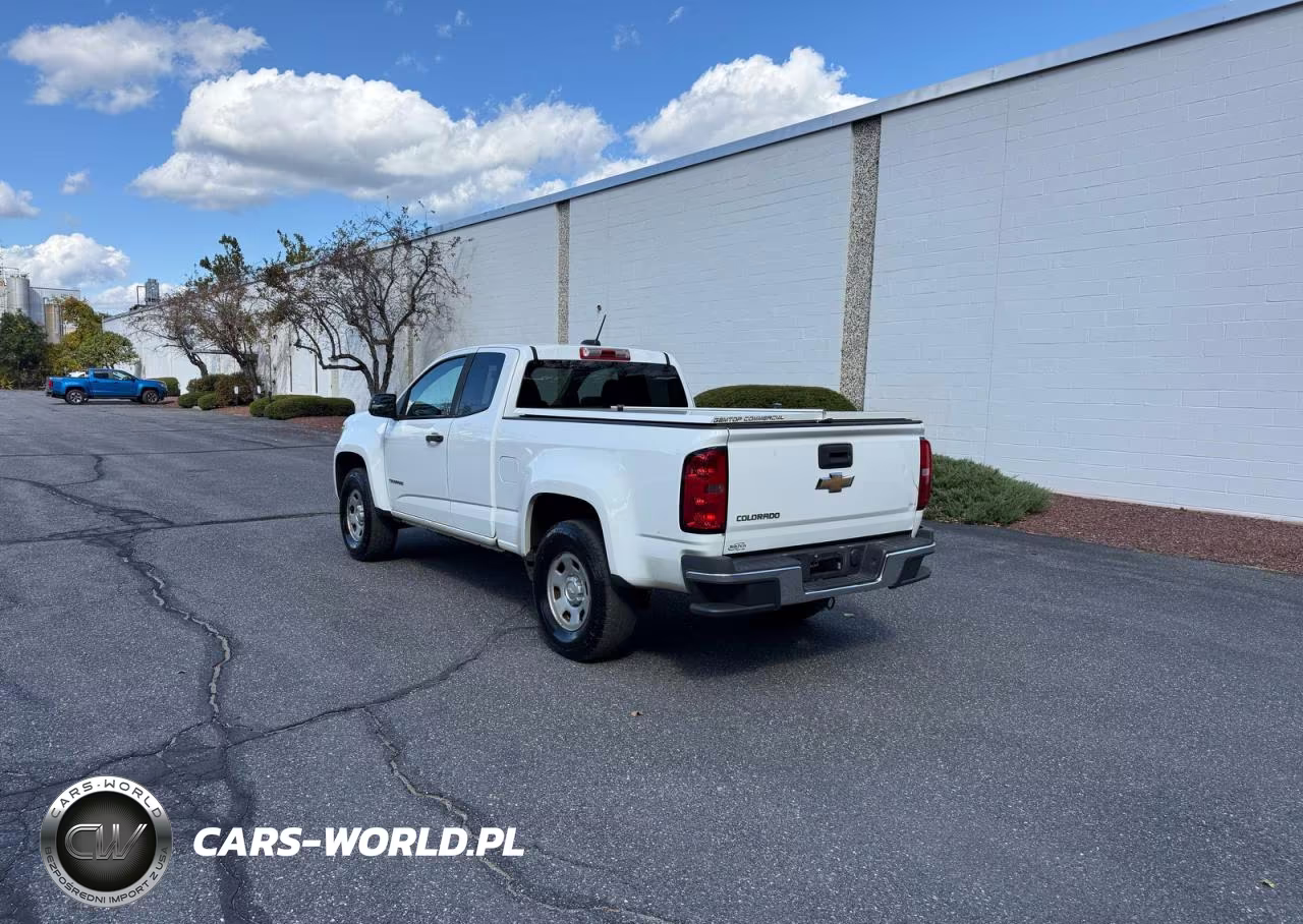 2017 Chevrolet Colorado VIN:1GCHSBEA0H1249785 - 3