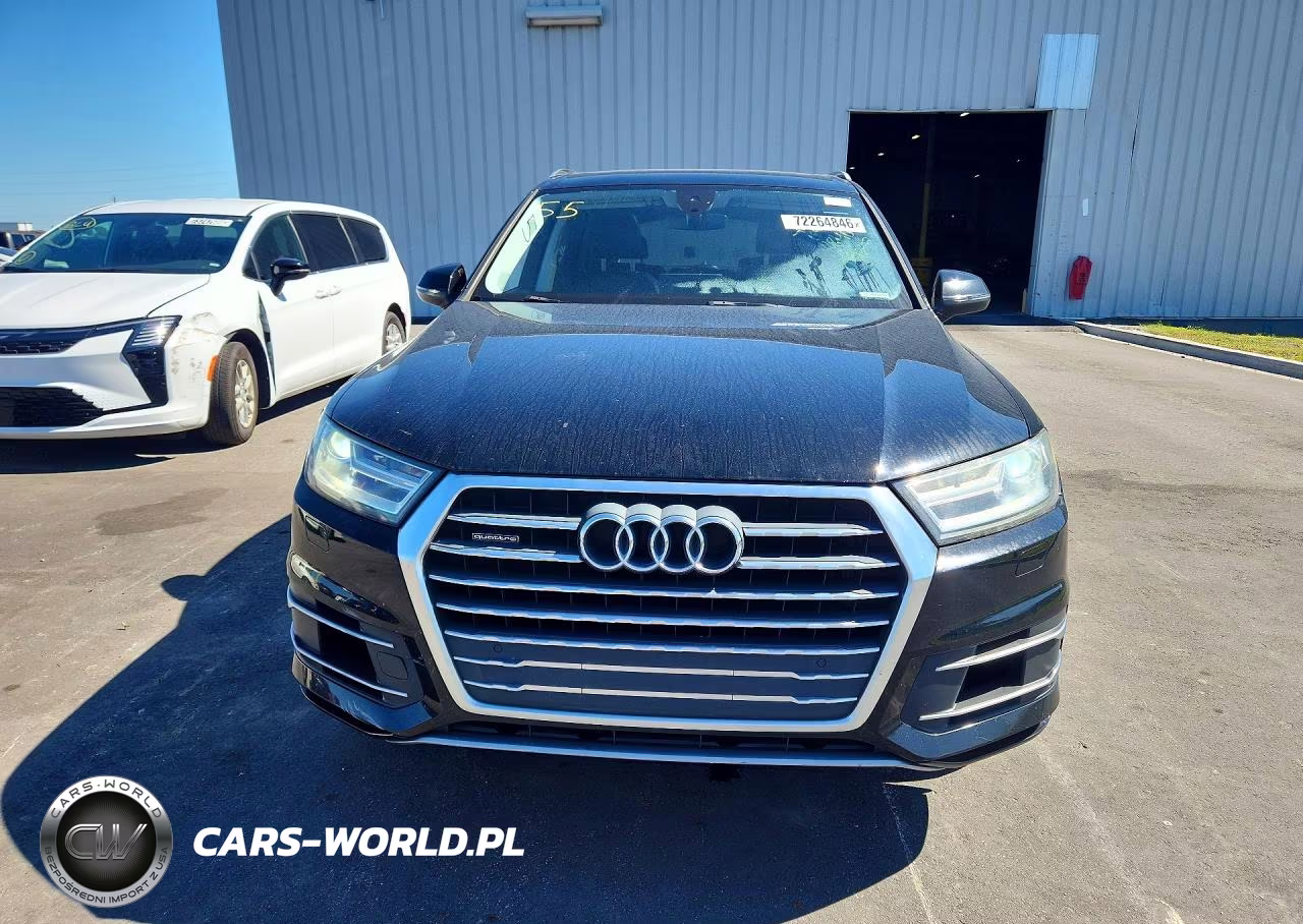 2018 Audi Q7 Premium Plus VIN:WA1LAAF7XJD019986 - 5