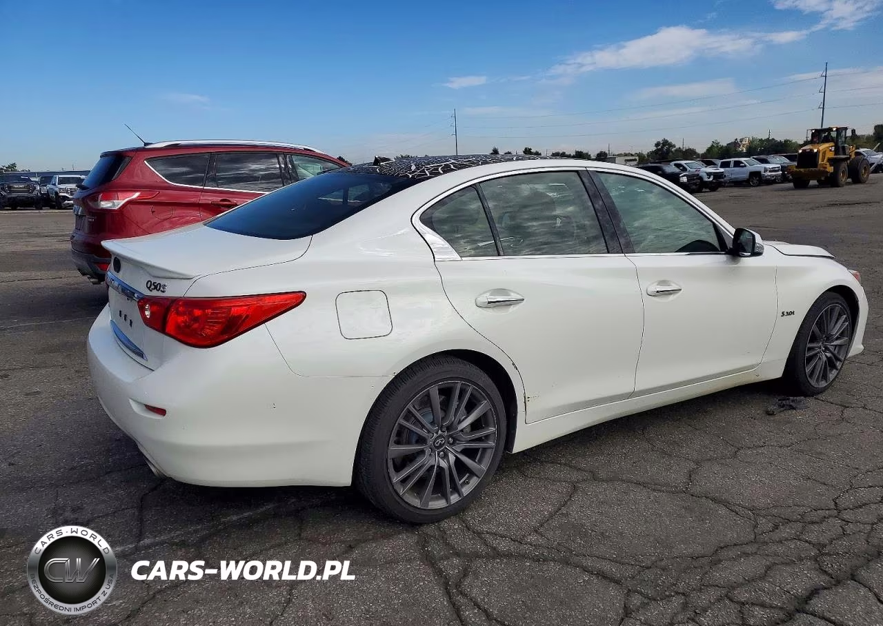 2016 Infiniti Q50 Red Sport 400 VIN:JN1FV7AR7GM451711 - 3