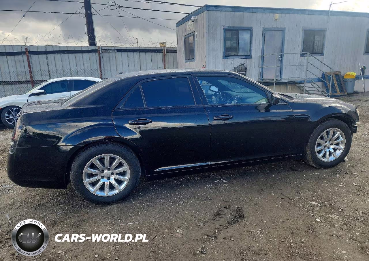 2013 Chrysler 300 VIN:2C3CCAAG3DH598998 - 3
